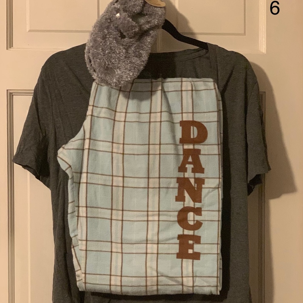  Pajama sets ! One top two pants two socks+ gift